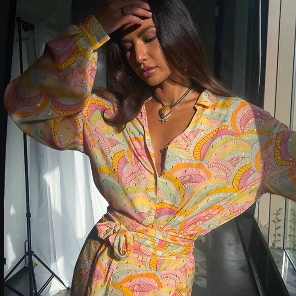 Oversized Printed Blouse - Picture 2 of 2